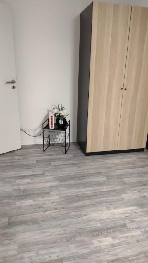 Estrella24 Living Rooms Chicago Remscheid Extérieur photo